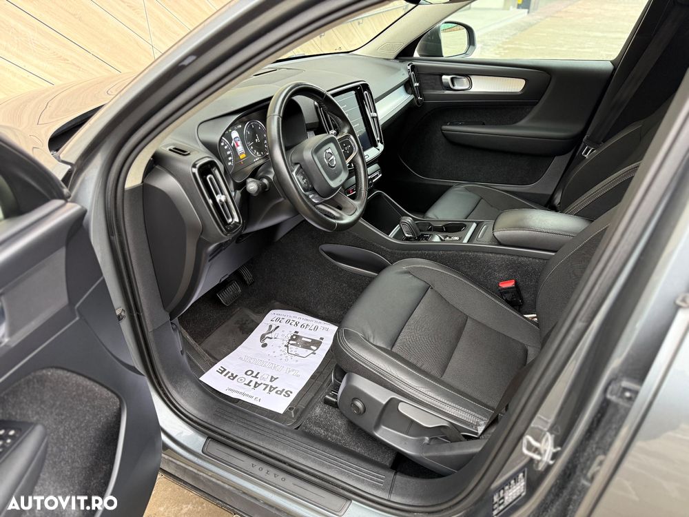 Volvo XC 40 D3 Momentum - 12