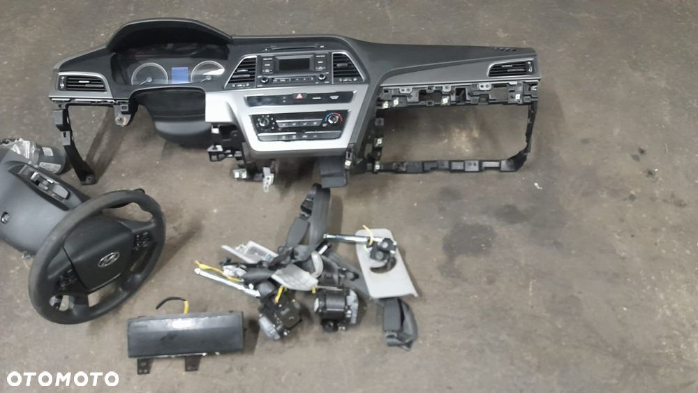 hyundai sonata 2015r deska airbag - 1