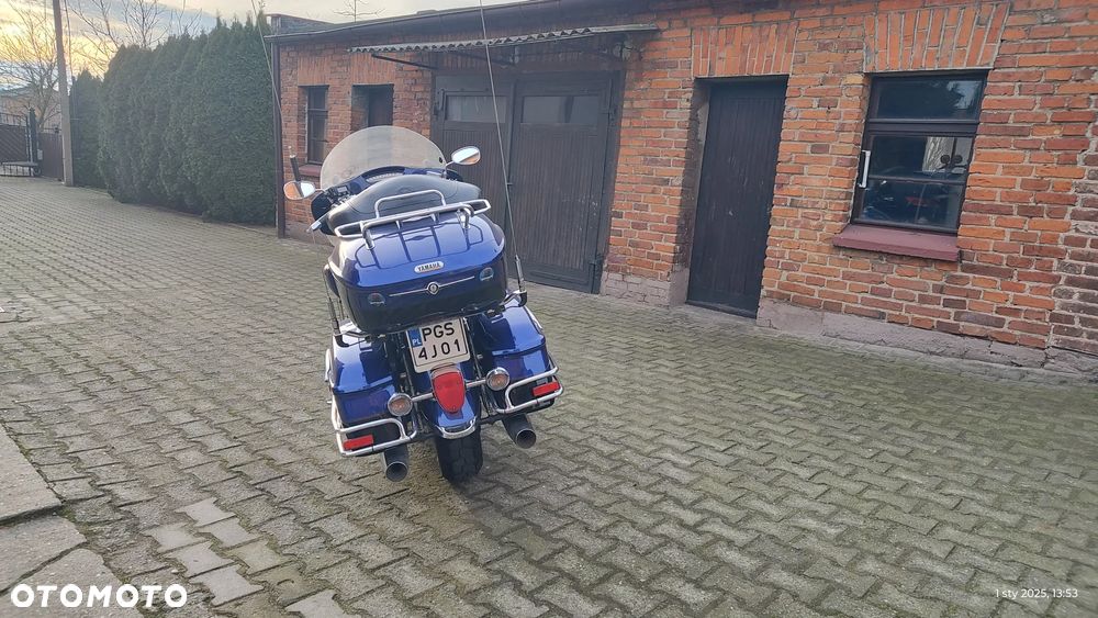 Yamaha Venture - 7