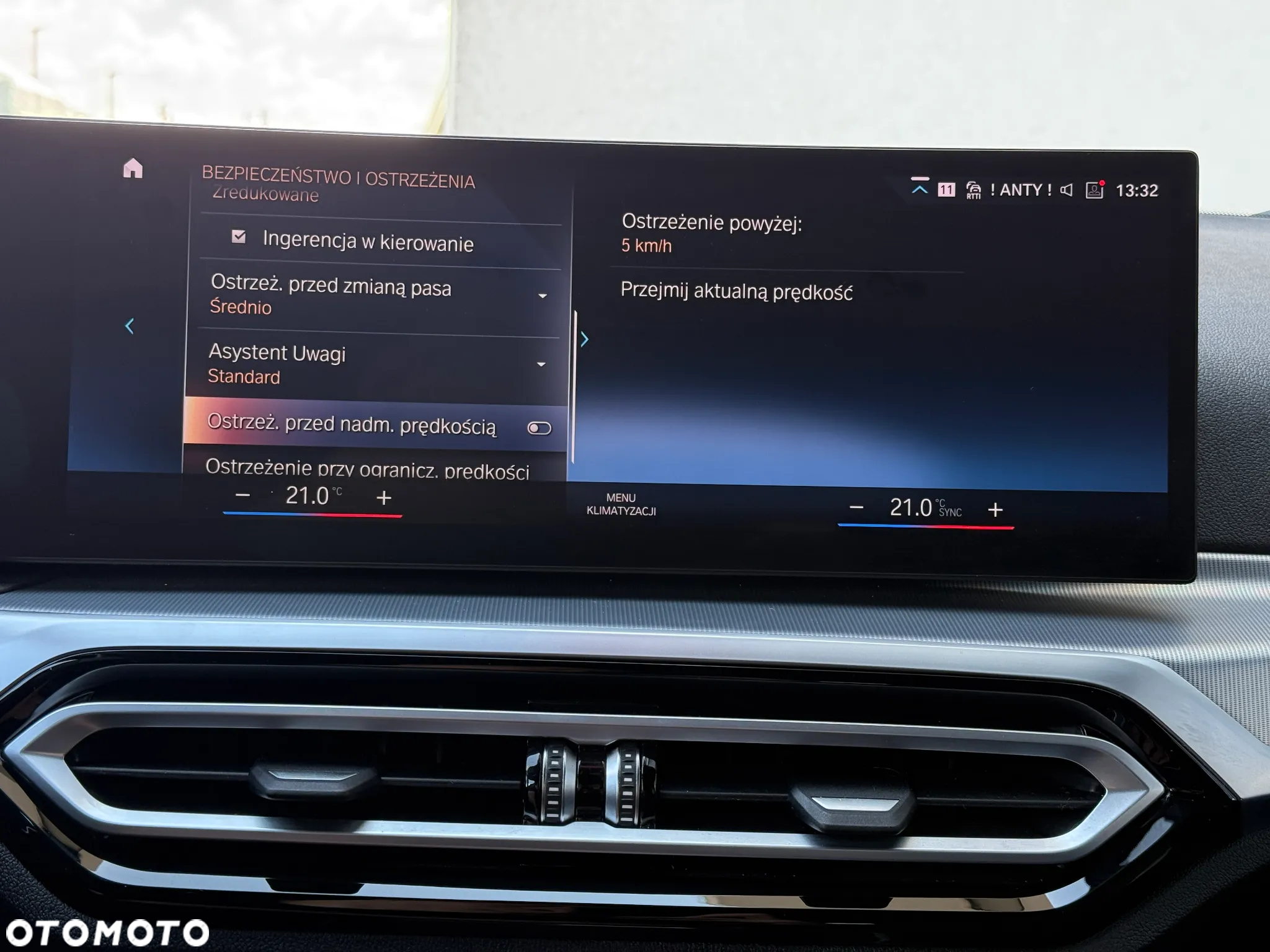 BMW Seria 3 320d M Sport - 32