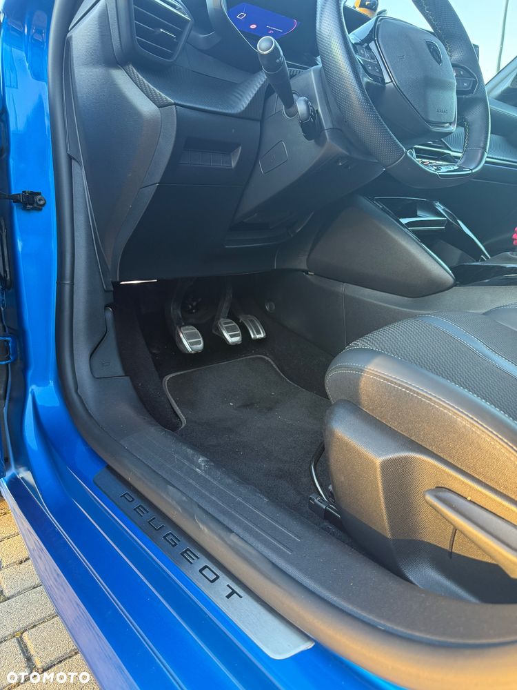 Peugeot 208 1.2 PureTech GT S&S - 16