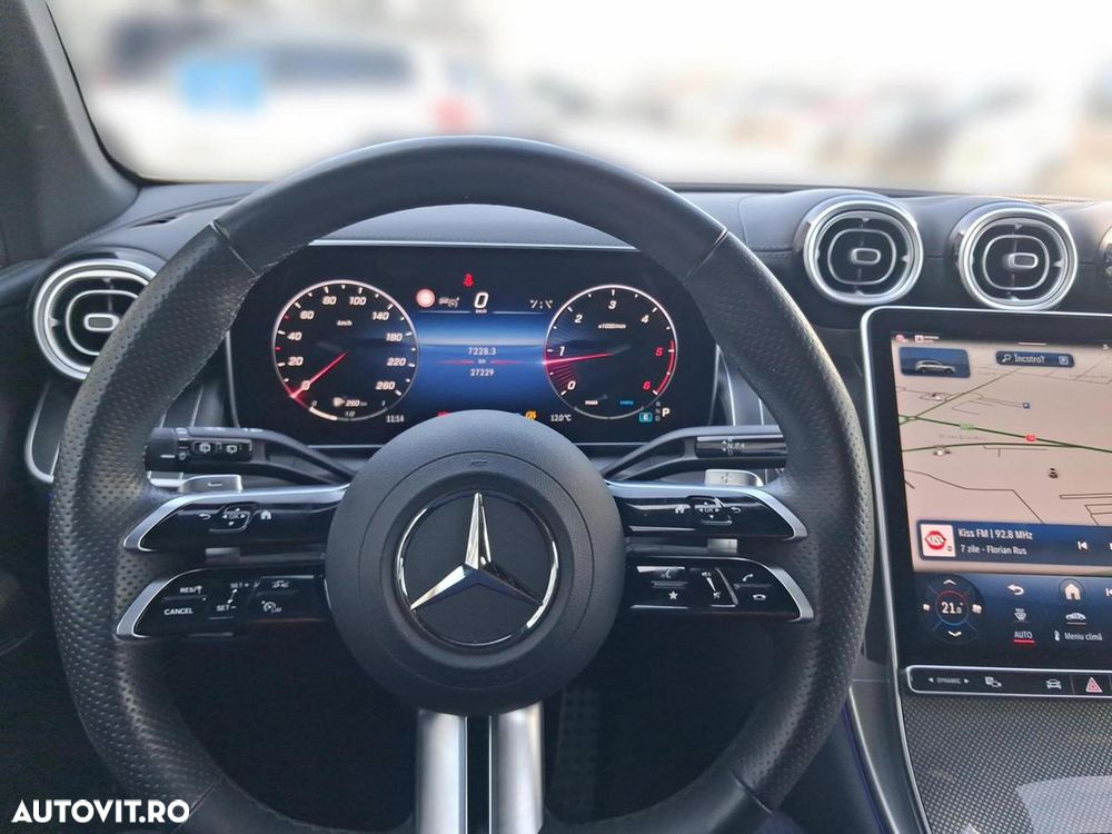 Mercedes-Benz GLC 300 d 4Matic 9G-TRONIC AMG Line Advanced - 11