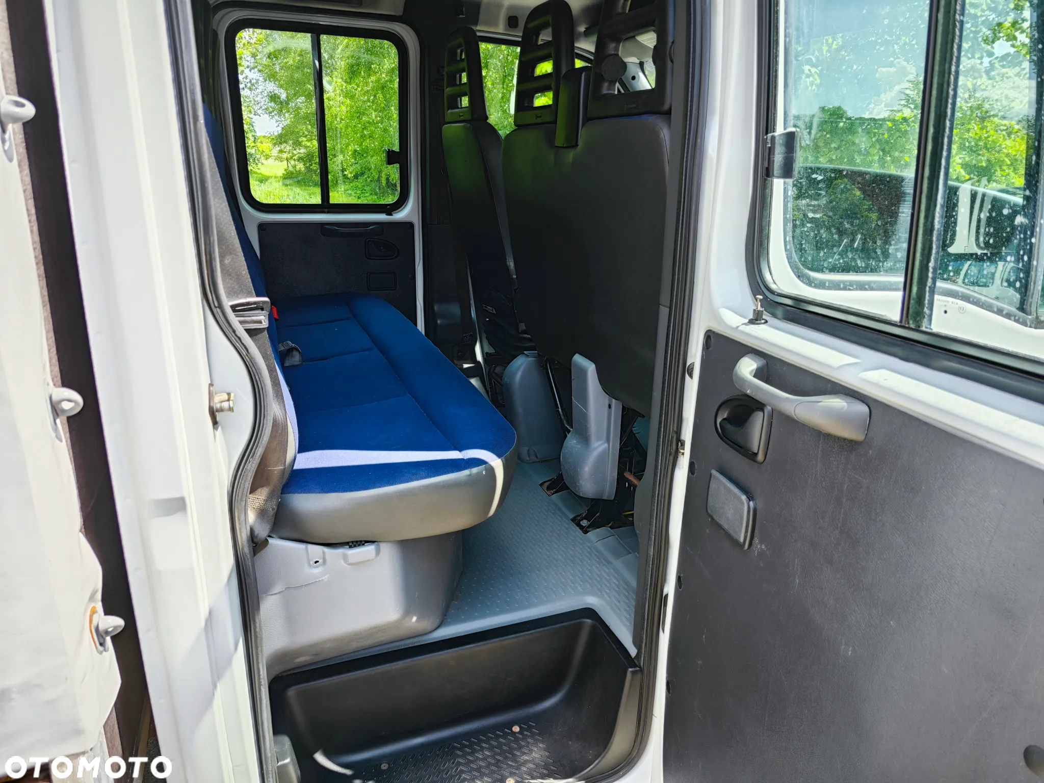 Iveco 35C15 35 C 15 121tyś przebiegu, VAT23% DOCA 7os Zarejestrowany Bliźniak, 3,5t hak - 13