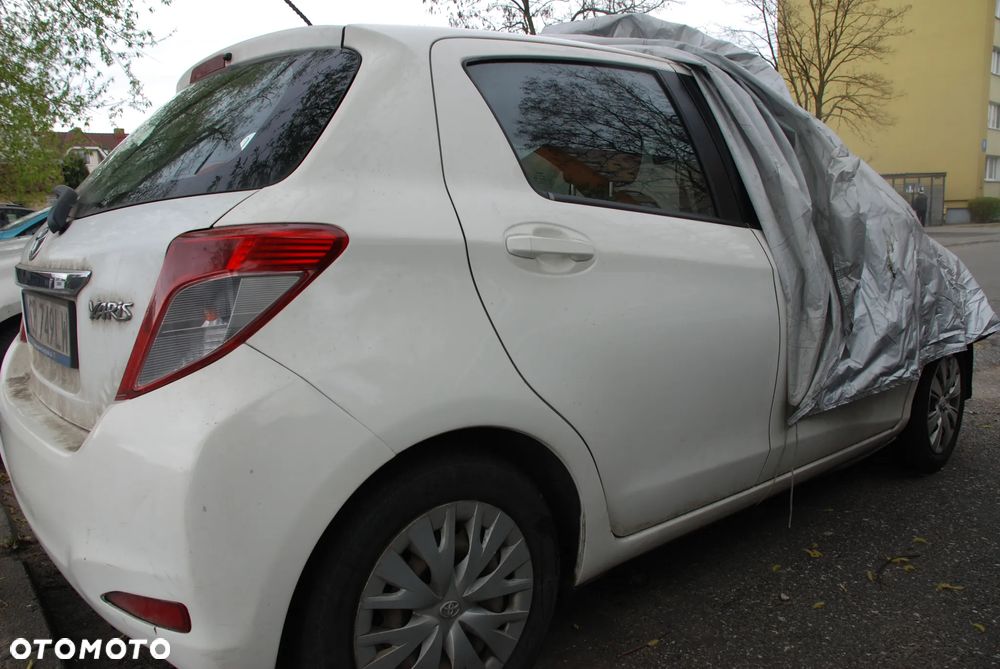 Toyota Yaris 1.0 Active - 1