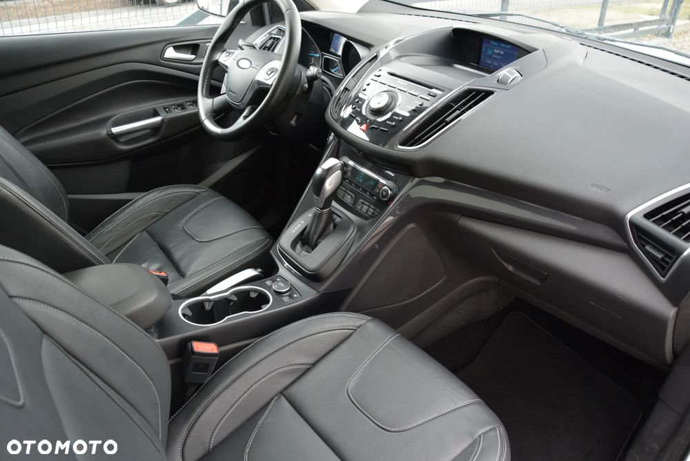 Ford Kuga 2.0 TDCi 4x4 Individual - 35