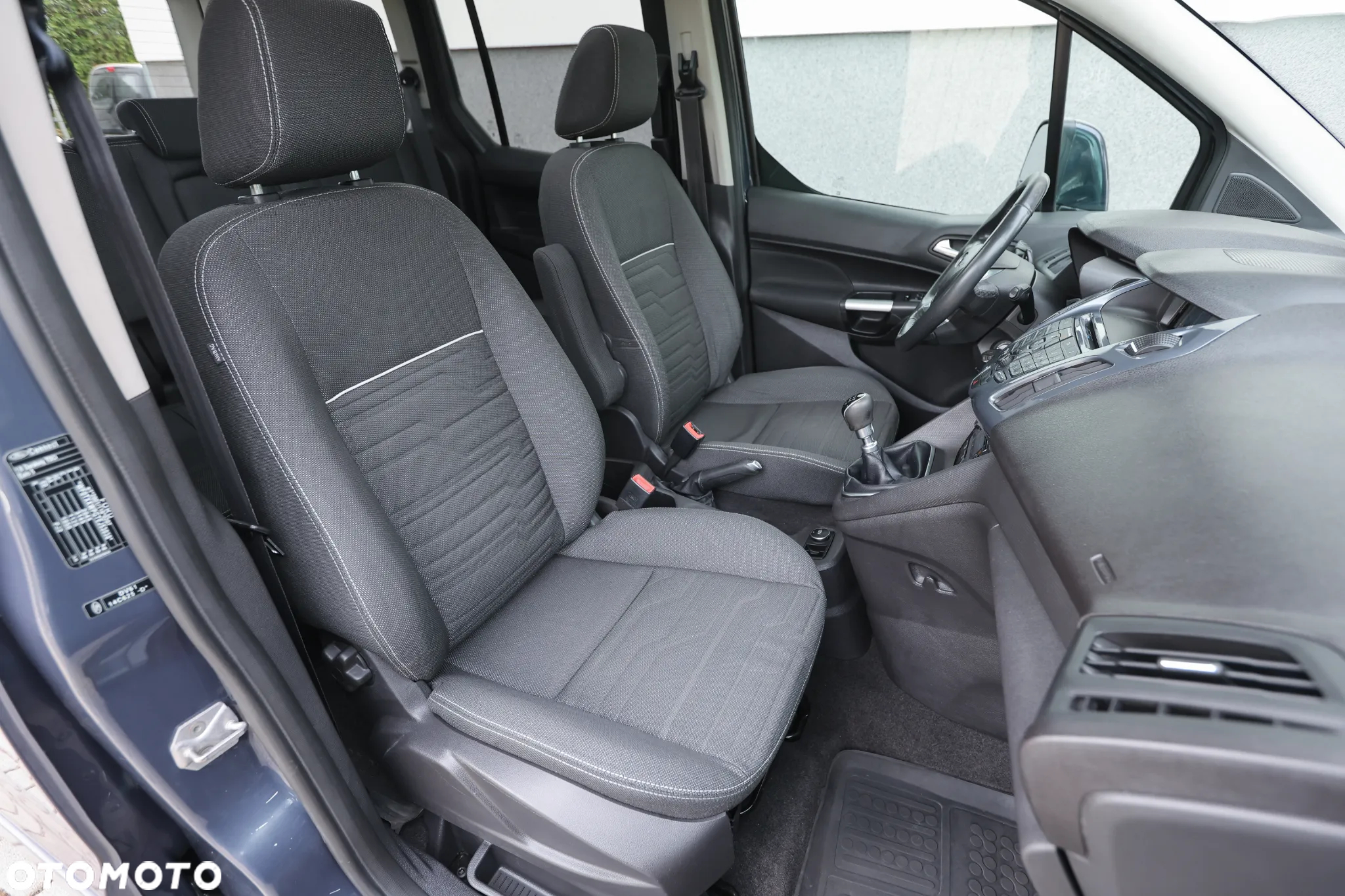 Ford Tourneo Connect - 29
