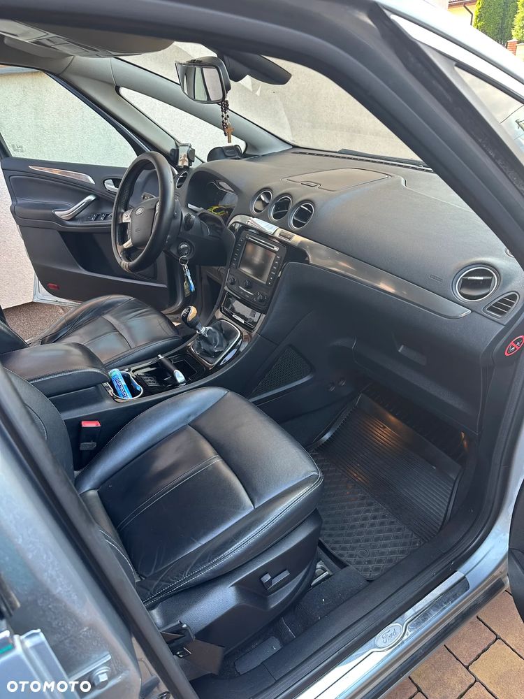 Ford S-Max - 6
