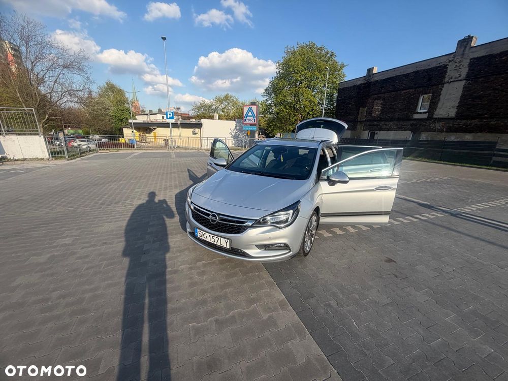 Opel Astra 1.4 T Dynamic - 1