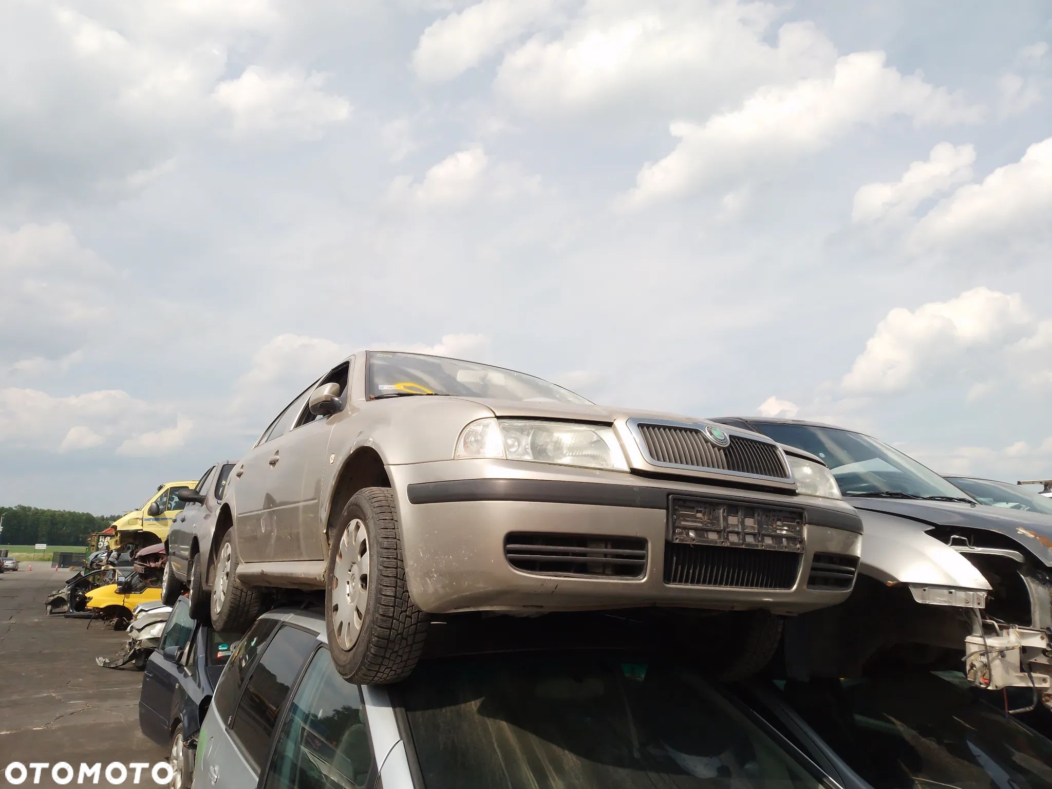 SKODA OCTAVIA I LIFT 00-10  1.9 TDI ASV 9201  SCHOWEK PASAŻERA - 1