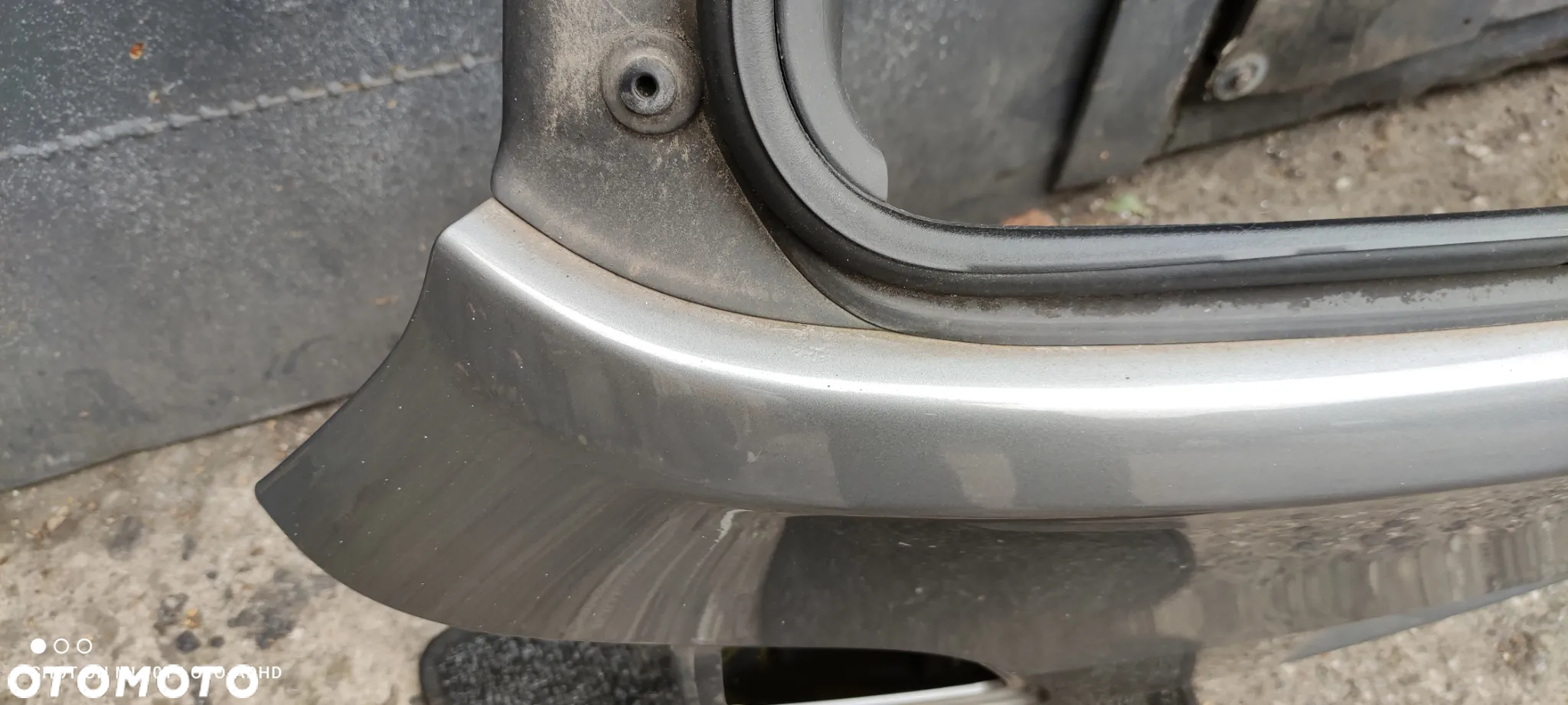 Klapa bagażnika BMW e61 SPACEGRAU A52/7 - 2