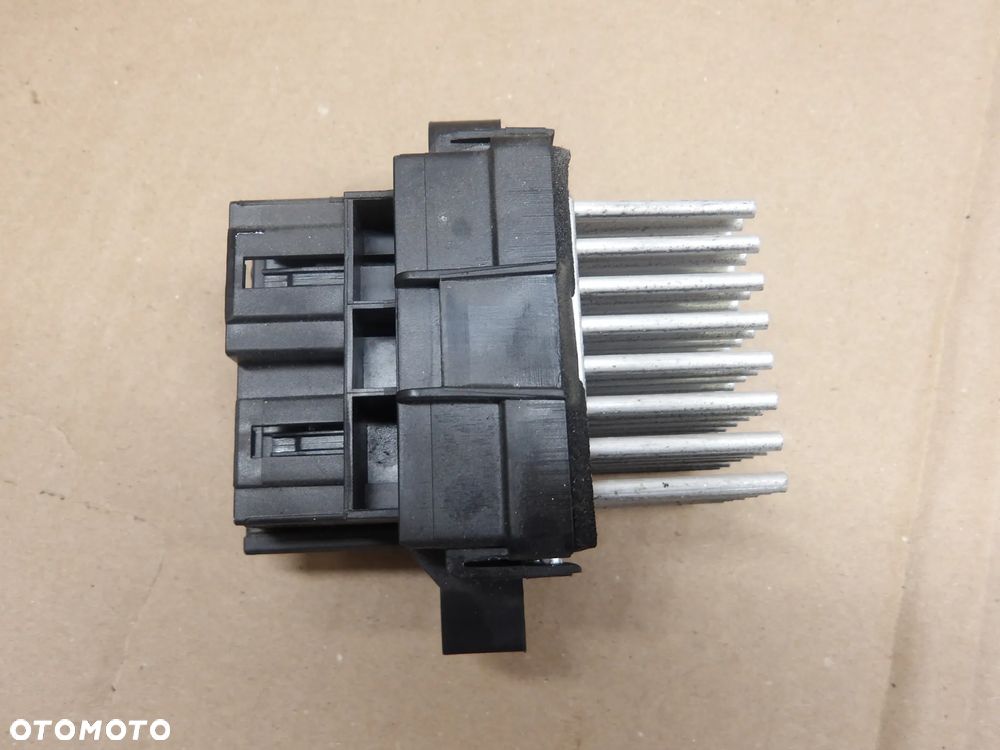 OPEL ZAFIRA C 12-16 2.0D REZYSTOR OPORNIK DMUCHAWY 13598091 - 2