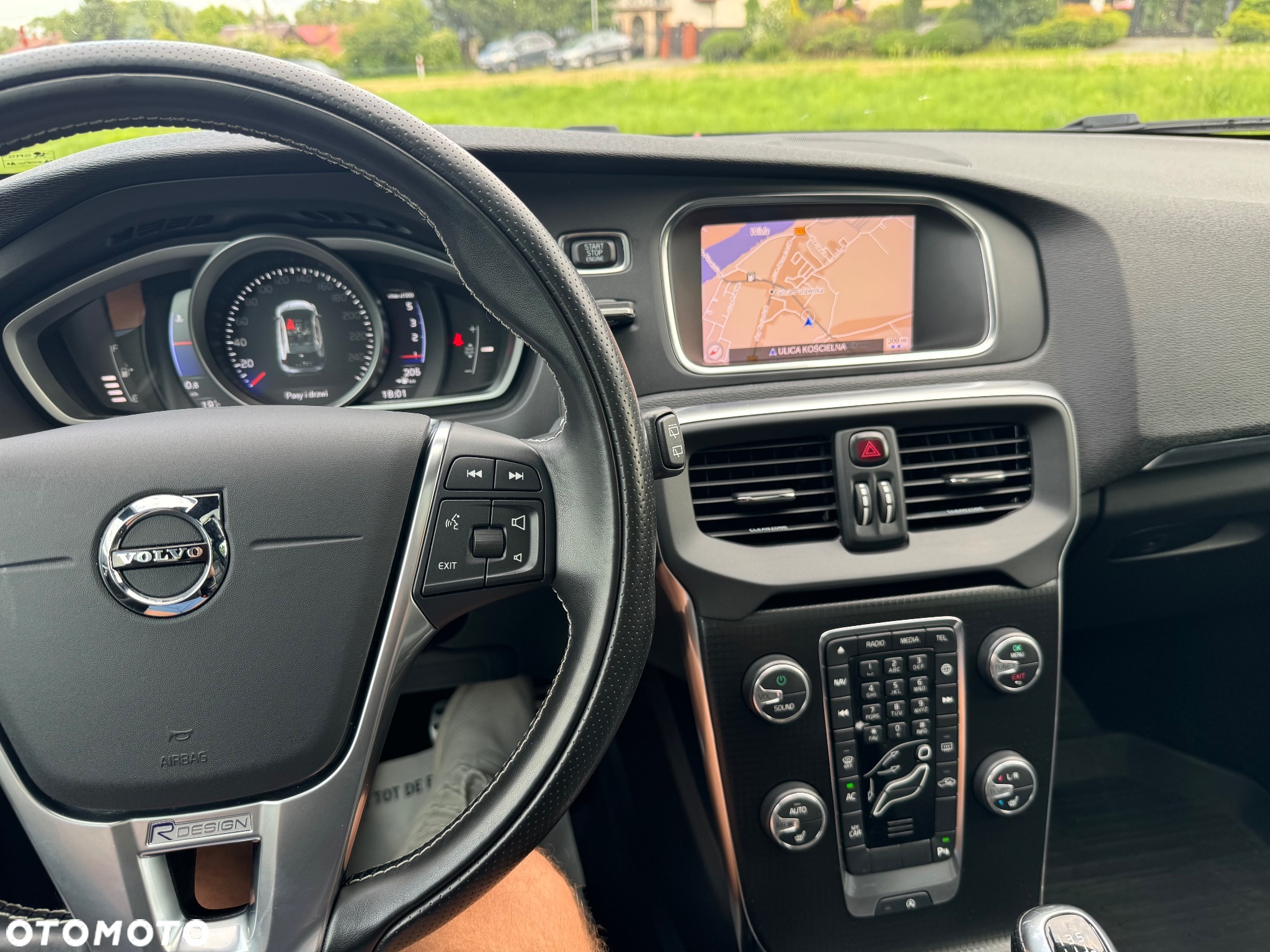 Volvo V40 D4 RDesign - 39