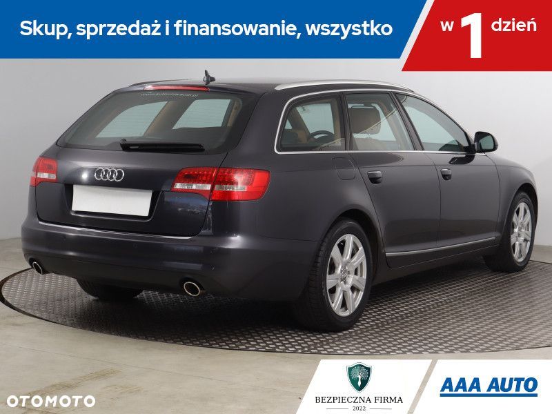 Audi A6 - 6