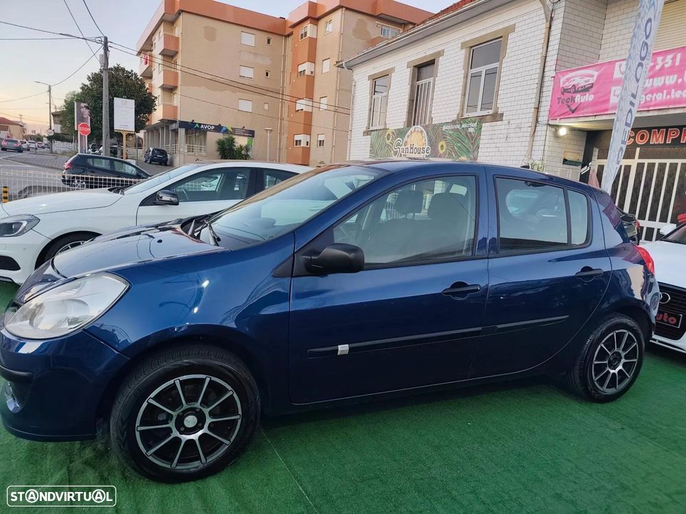 Renault Clio 1.2 16V Dynamique - 4