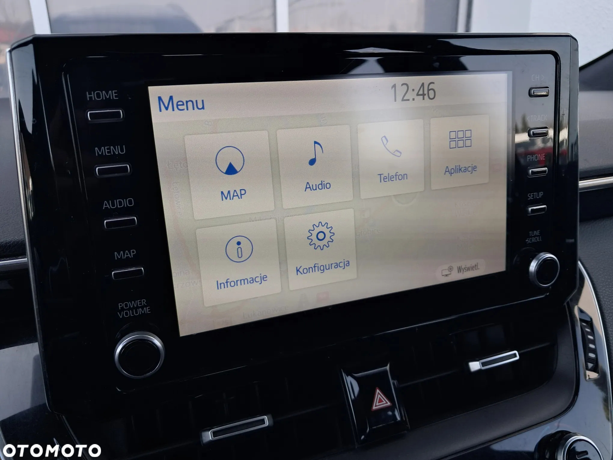 Toyota Corolla 1.8 Hybrid Comfort - 19