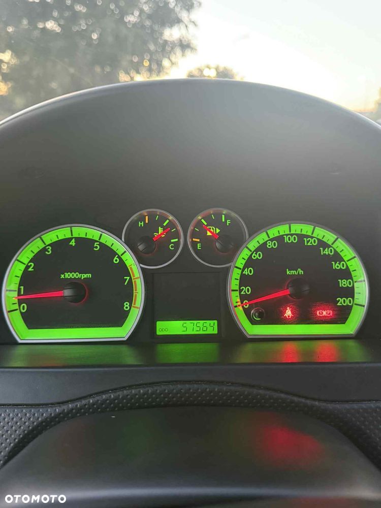 Chevrolet Aveo - 8