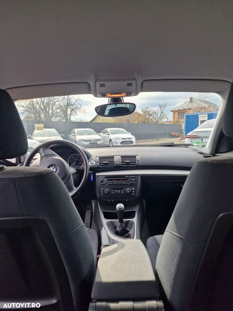 BMW Seria 1 118d - 4