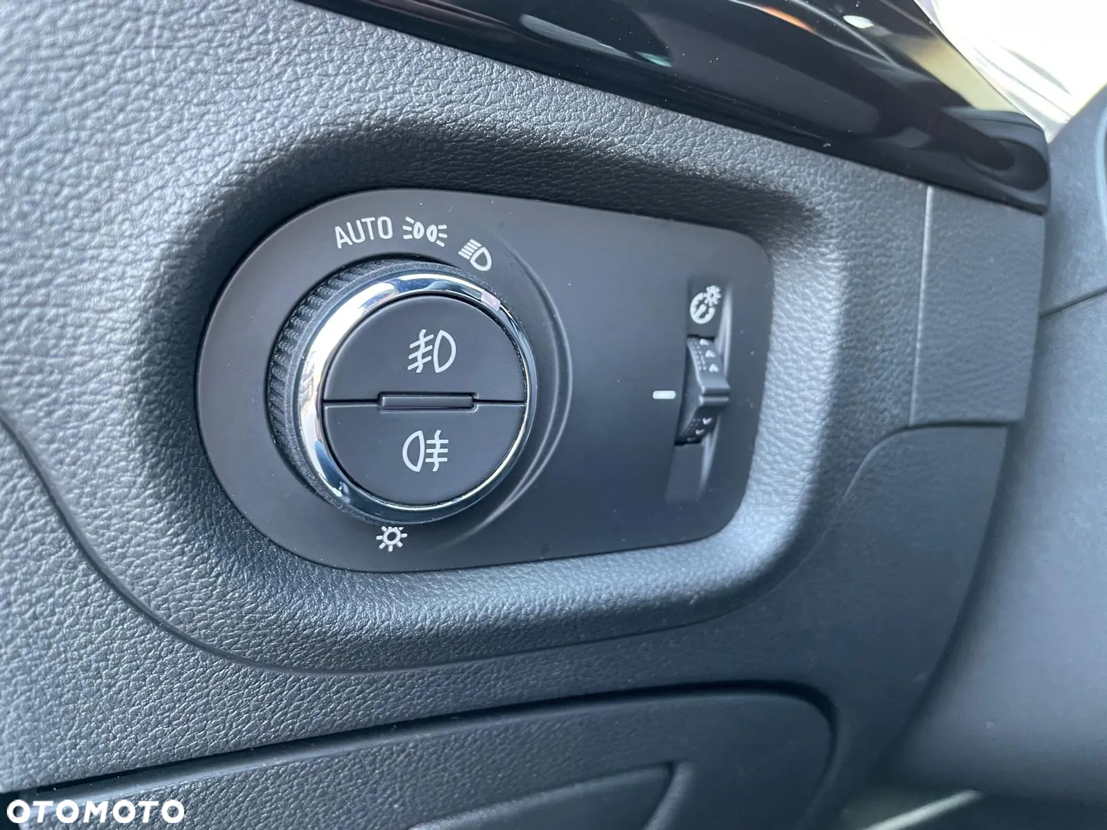 Opel Astra V 1.5 CDTI Ultimate S&S - 18