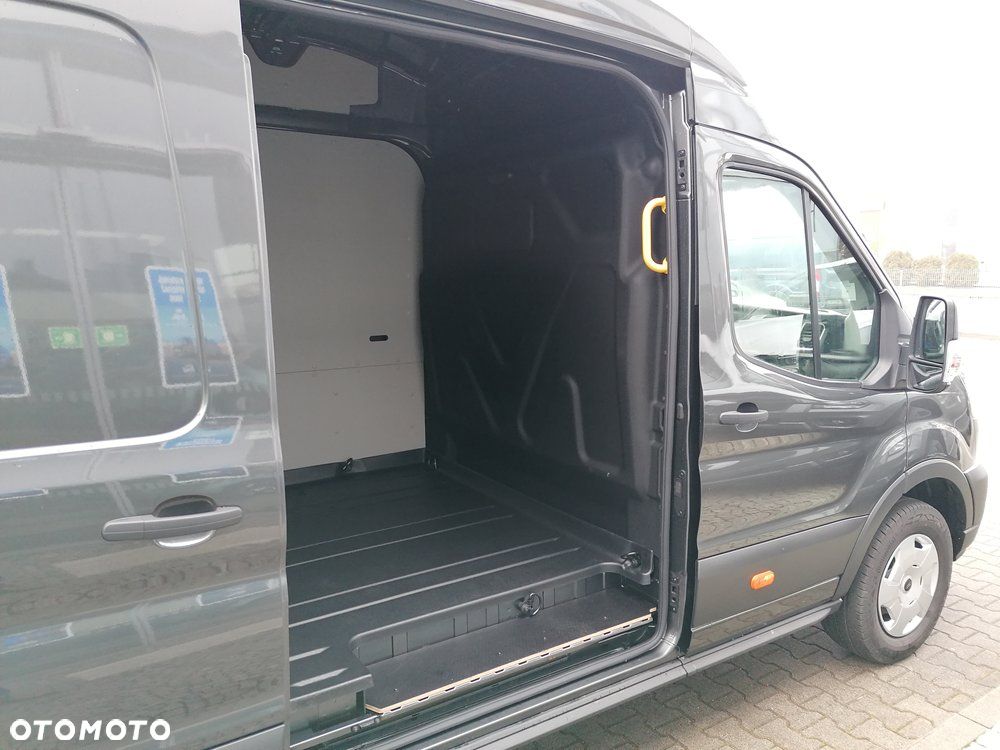 Ford Transit VAN L4 - 13