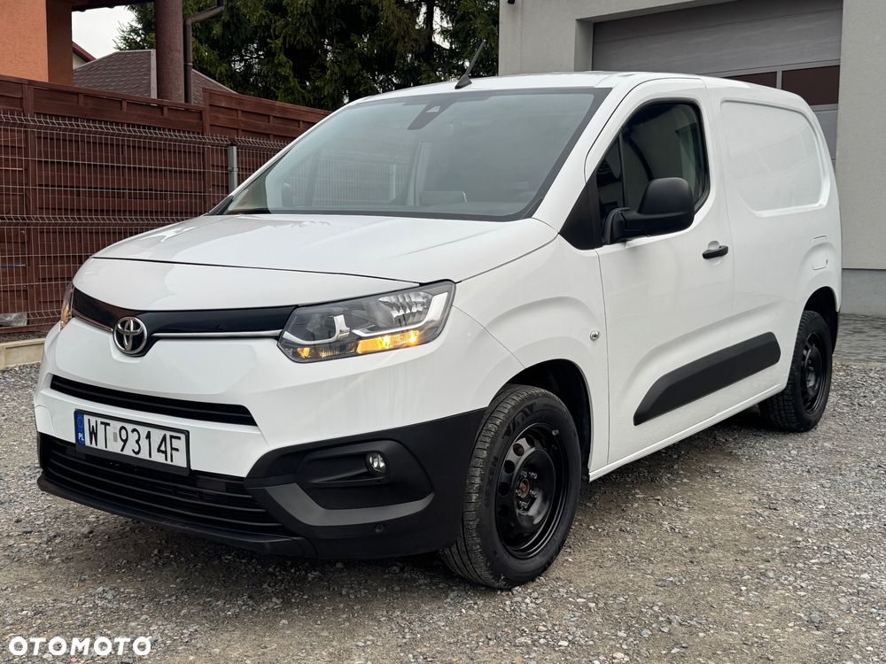 Toyota PROACE city