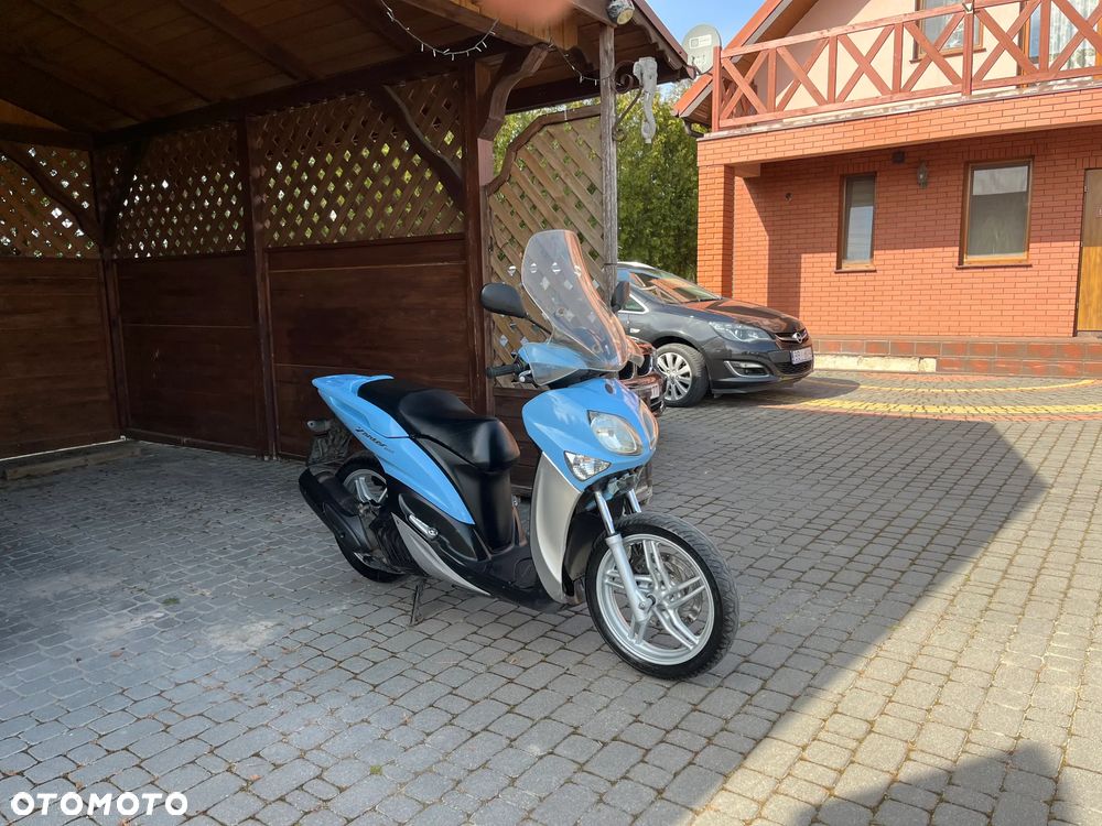 Yamaha Inny - 4