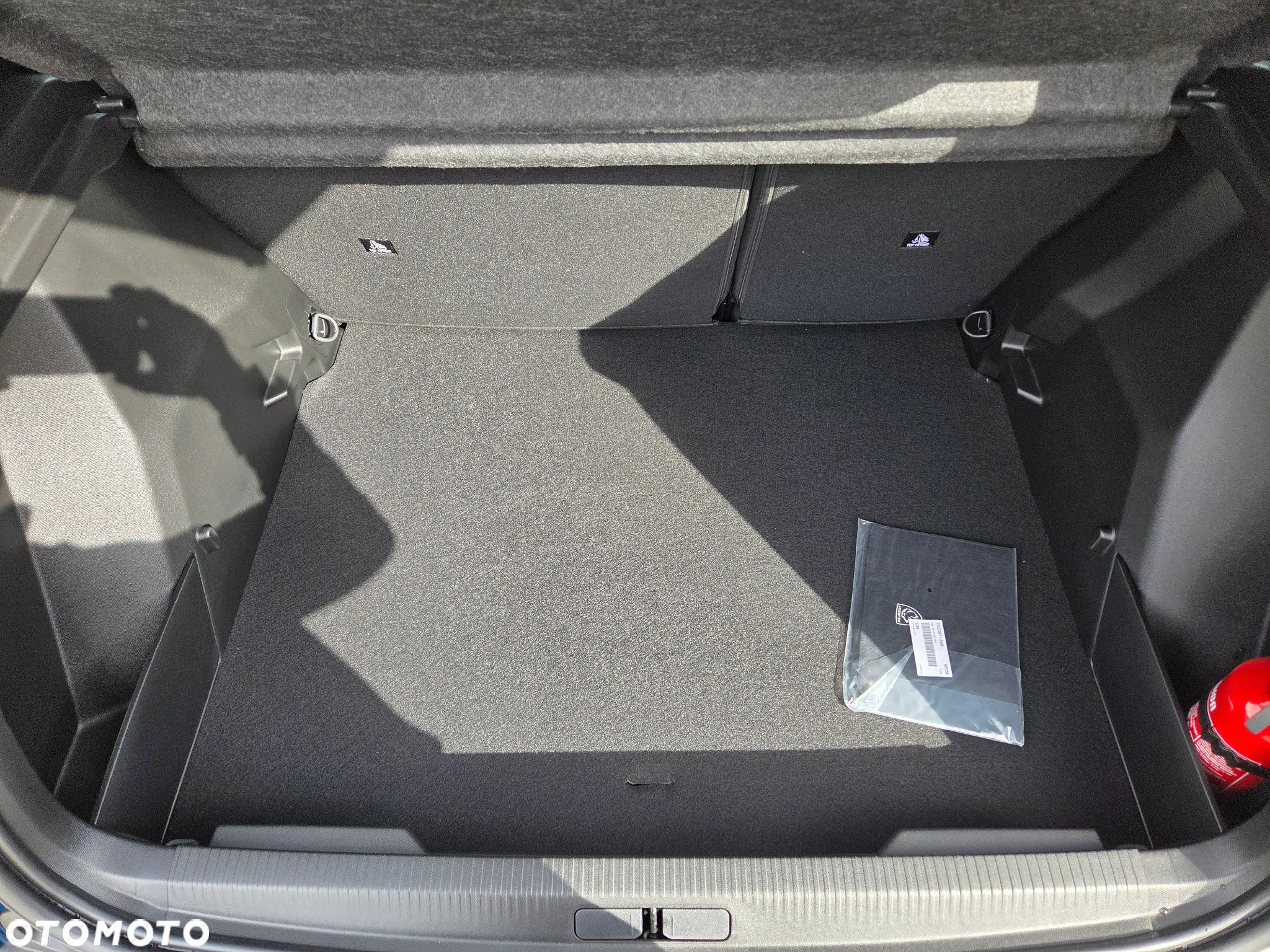 Peugeot 2008 PureTech 100 Style S&S BVM6 - 22
