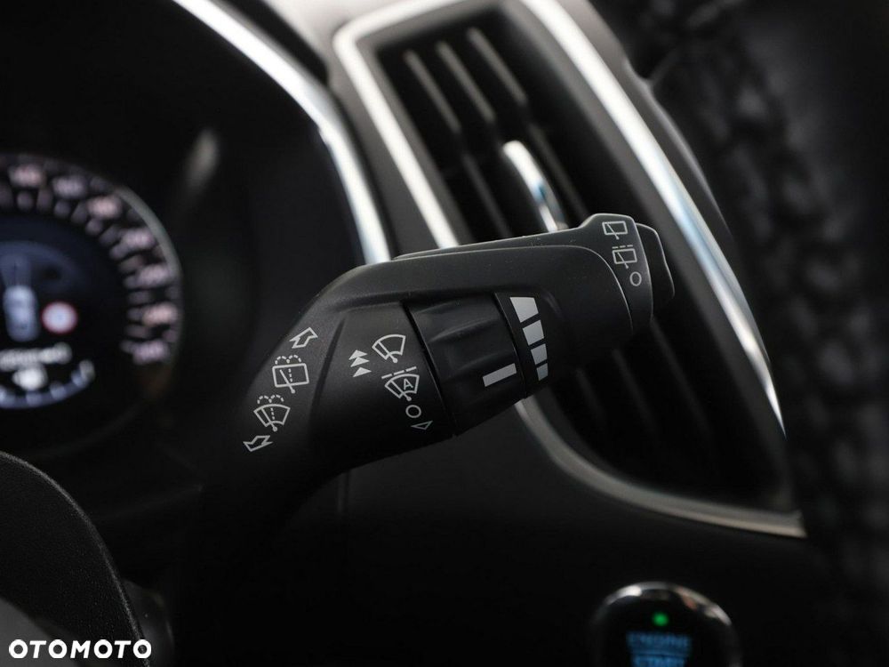 Ford Edge 2.0 TDCi Bi-Turbo 4x4 Titanium - 34