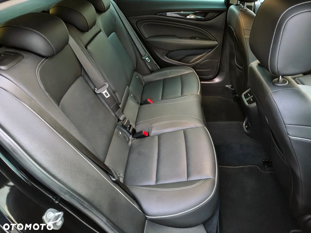 Opel Insignia 2.0 CDTI automatik Business Innovation - 39