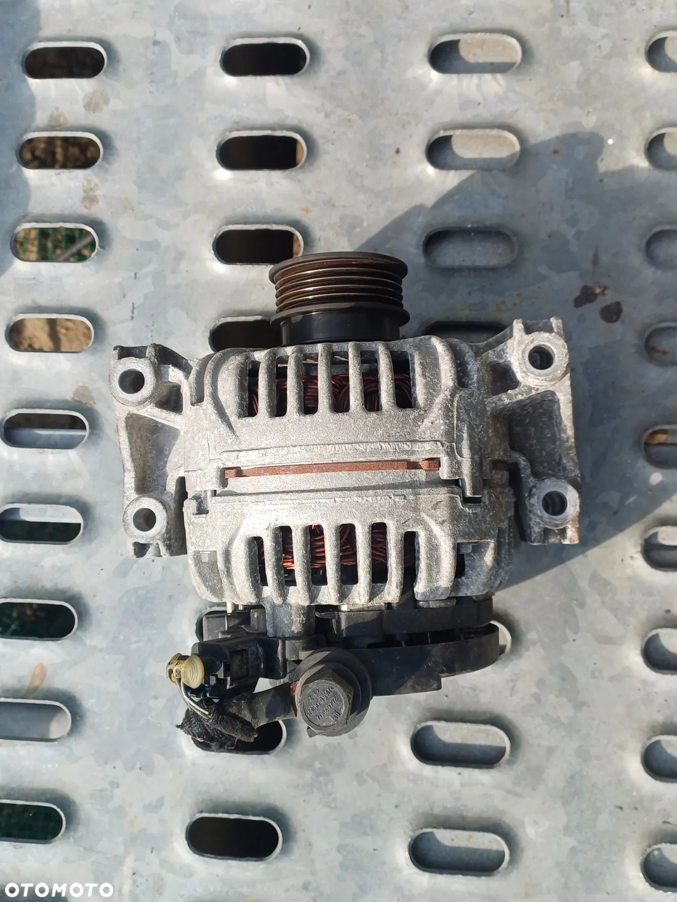 ALTERNATOR 2.2 BENZYNA 0124425053 OPEL VECTRA C ZAFIRA BOSCH 13229988 - 1