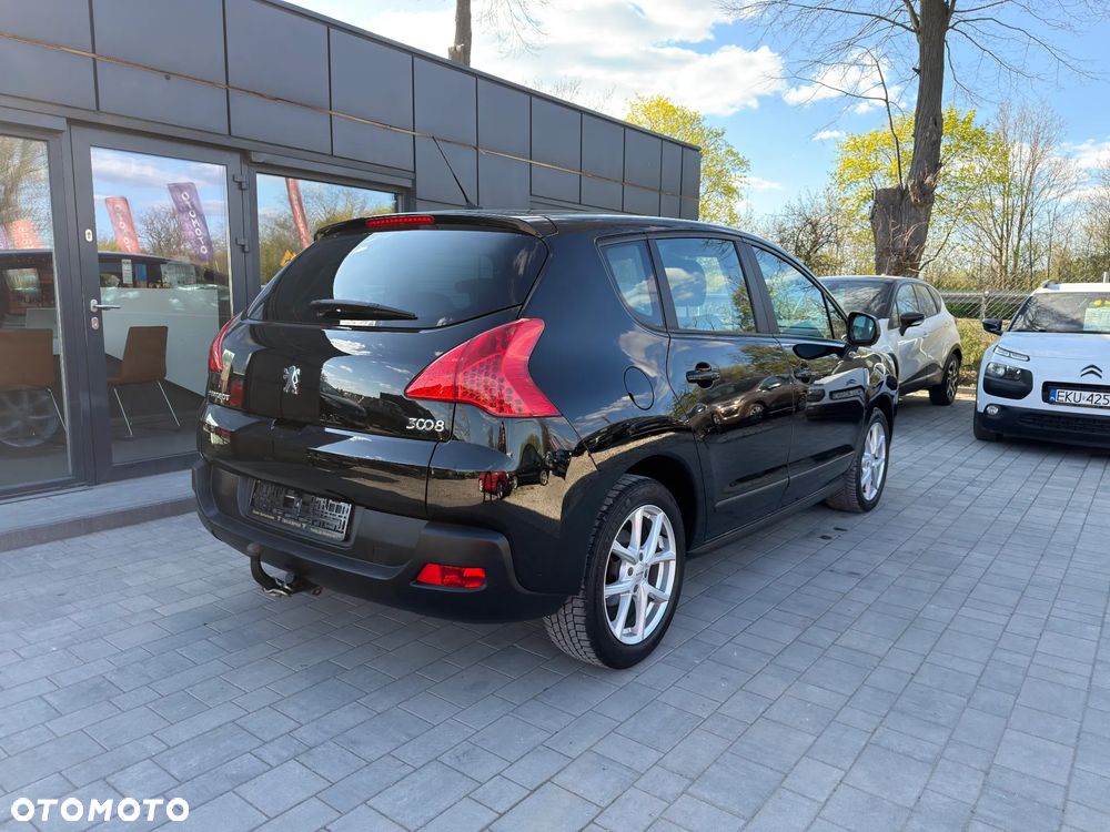 Peugeot 3008 1.6 HDi Premium - 6