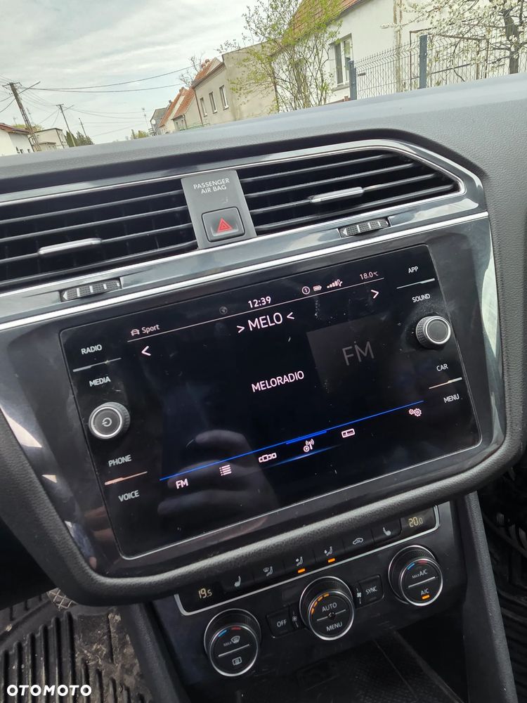 Volkswagen Tiguan Allspace - 16