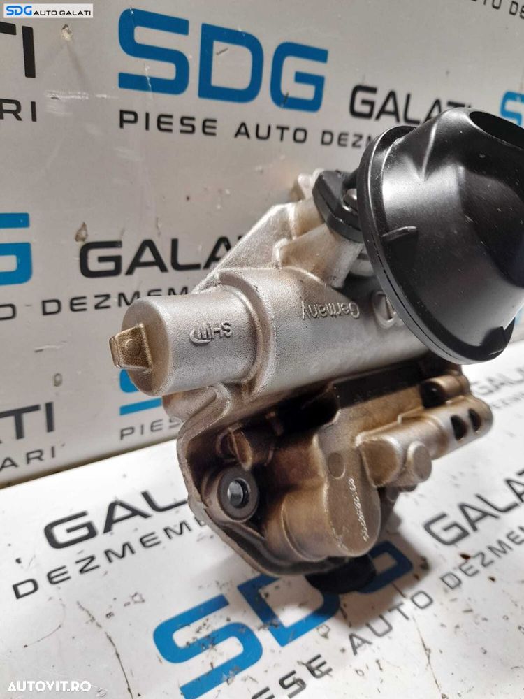 Pompa Ulei Audi A4 B8 2.0 TFSI 2008 - 2016 Cod 06H115105AF [N0143] - 4