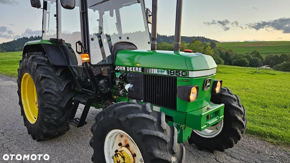 John Deere 1950 - 16