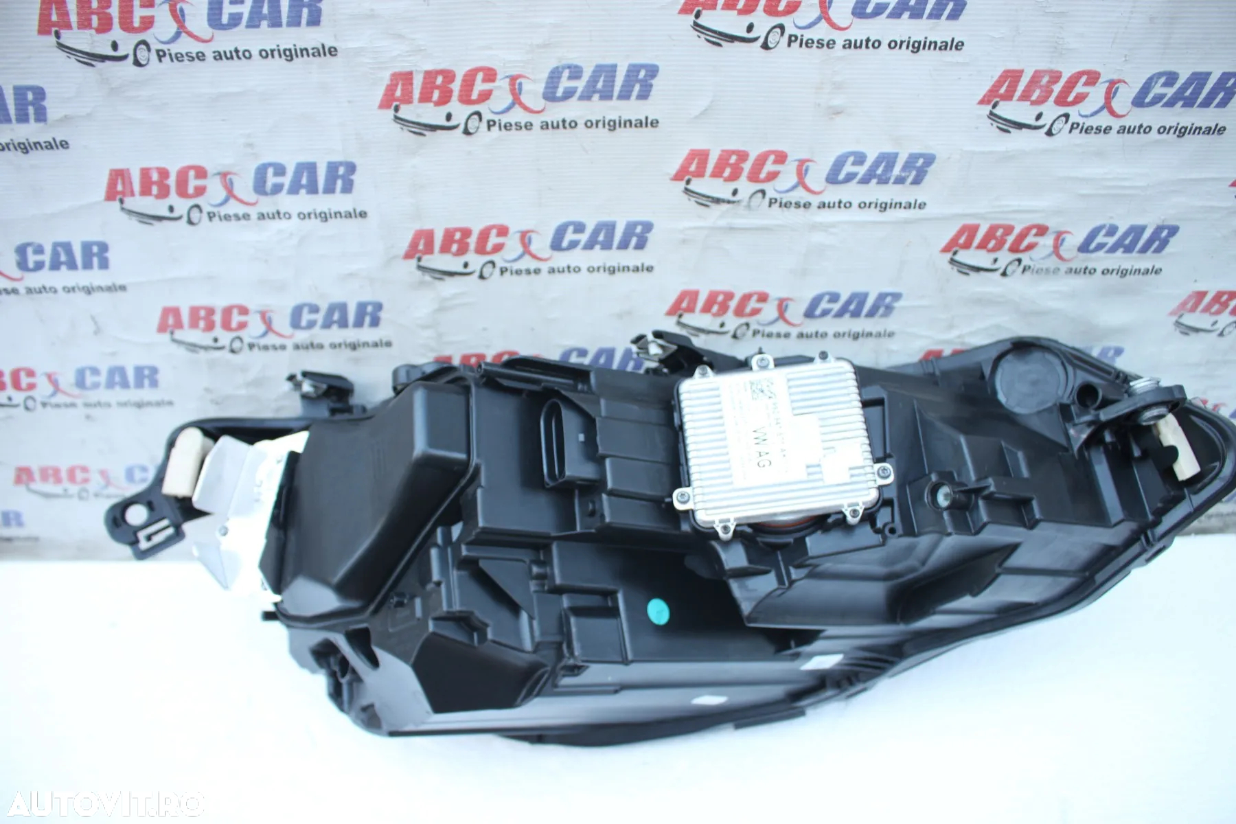 Set faruri stanga-dreapta full LED VW Golf 8 facelift 2024-prezent 5H1941035N, 5H1941036N - 5