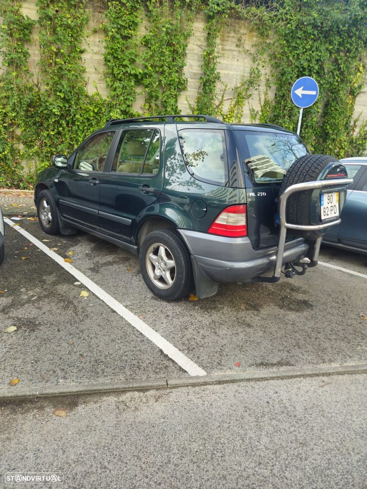 Mercedes-Benz ML 270 - 2