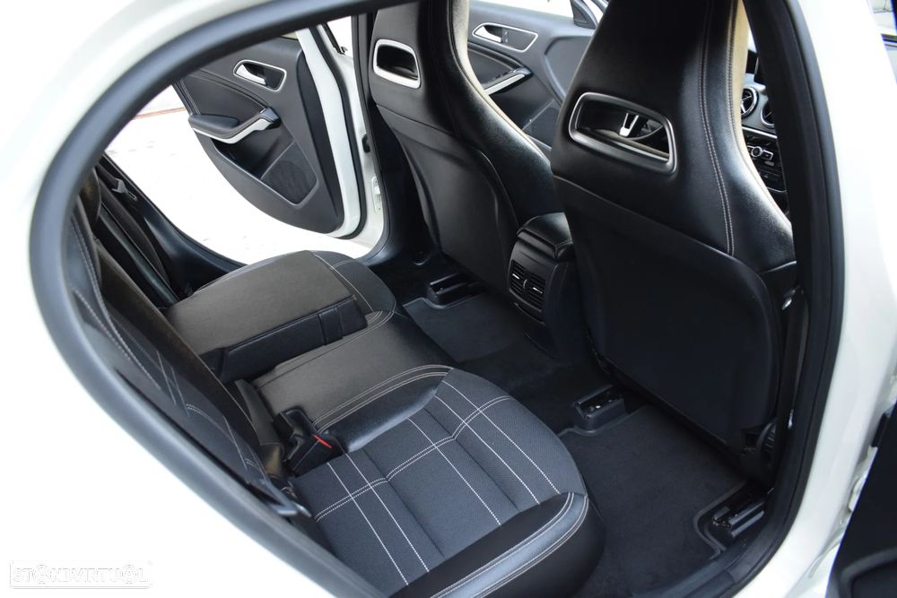 Mercedes-Benz GLA 180 CDI Urban - 7