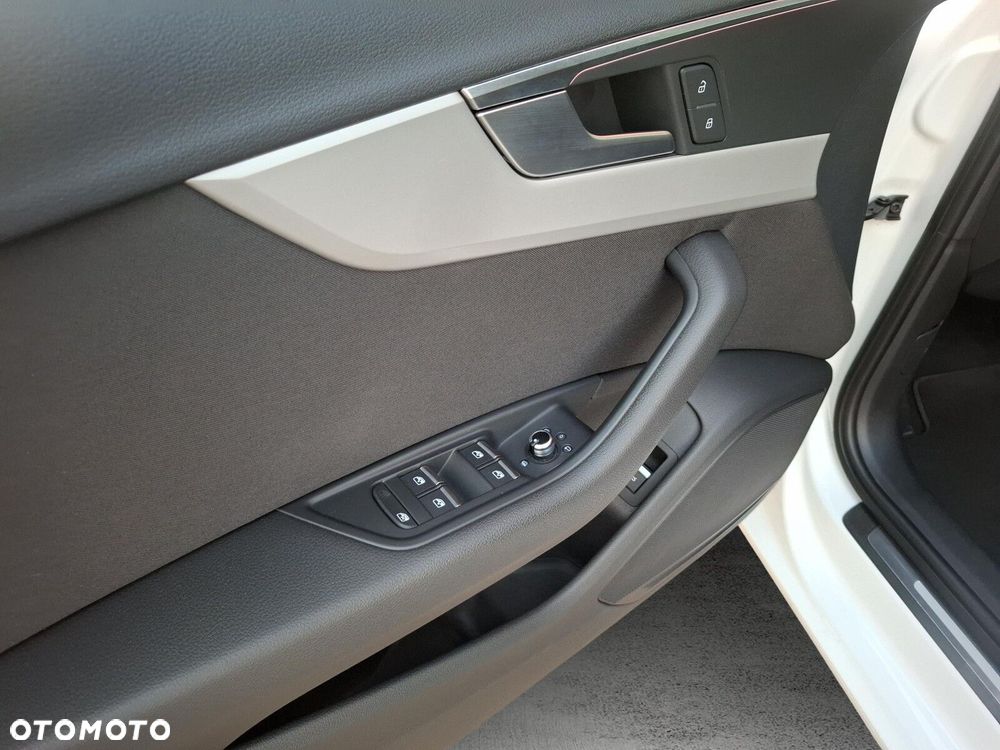 Audi A4 Limousine 35 TFSI S tronic - 21