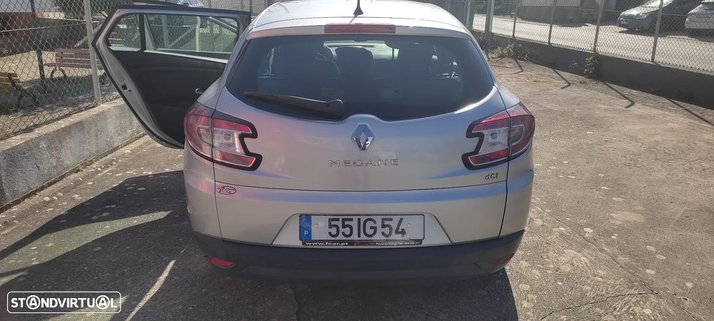 Renault Mégane Sport Tourer 1.5 dCi Dynamique - 4