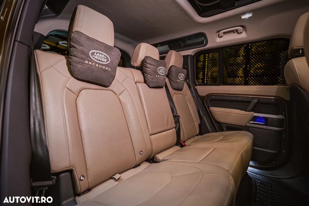 Land Rover Defender 90 3.0D 250 MHEV Hard Top X-Dynamic SE - 14