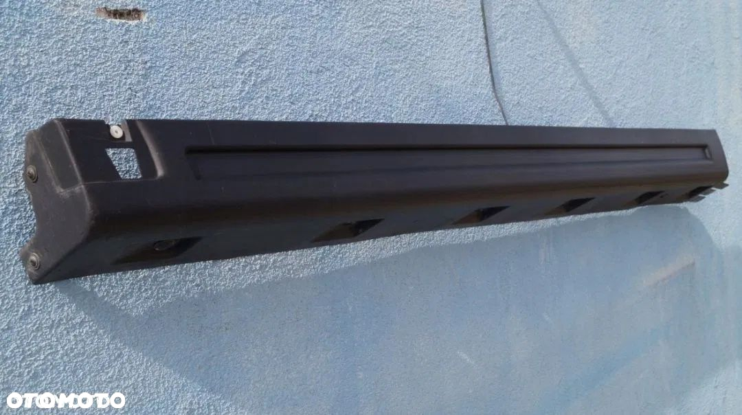 Listwa progowa Range Rover Sport lift 08-12 - 2