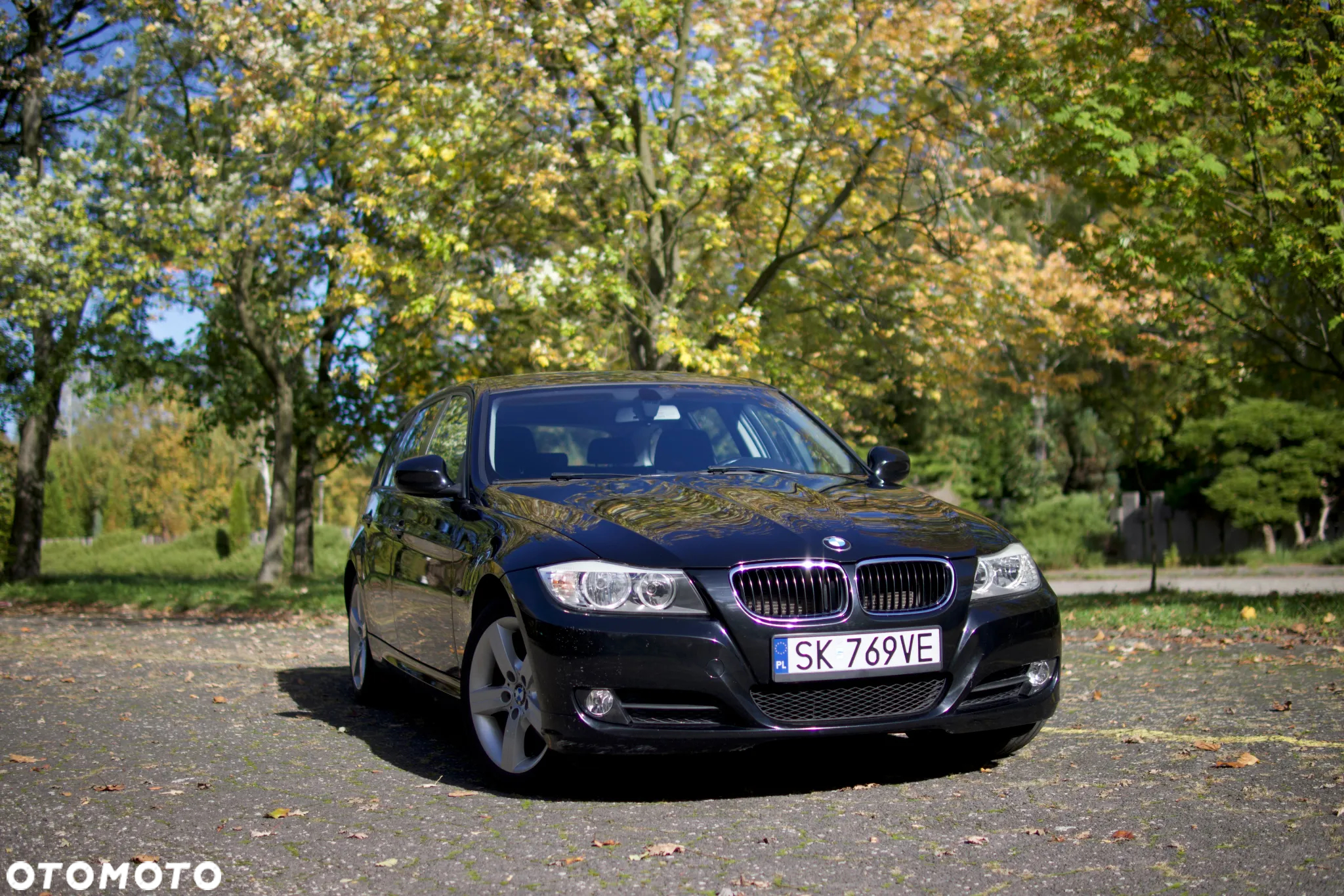 BMW Seria 3 318i Touring - 18