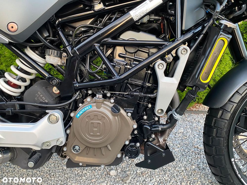 Husqvarna Svartpilen - 7