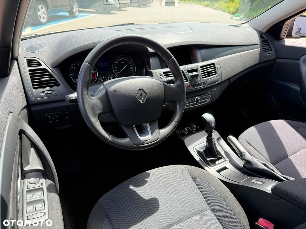 Renault Laguna 1.6 16V Emotion - 17