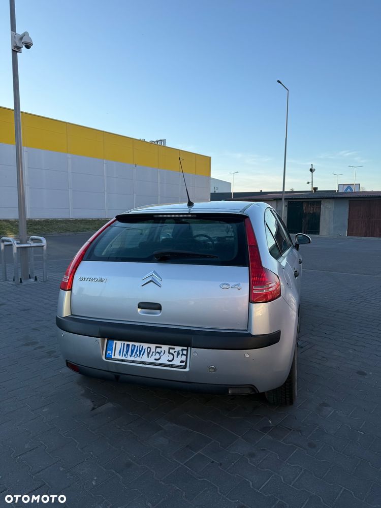 Citroen C4 2007 photo 5