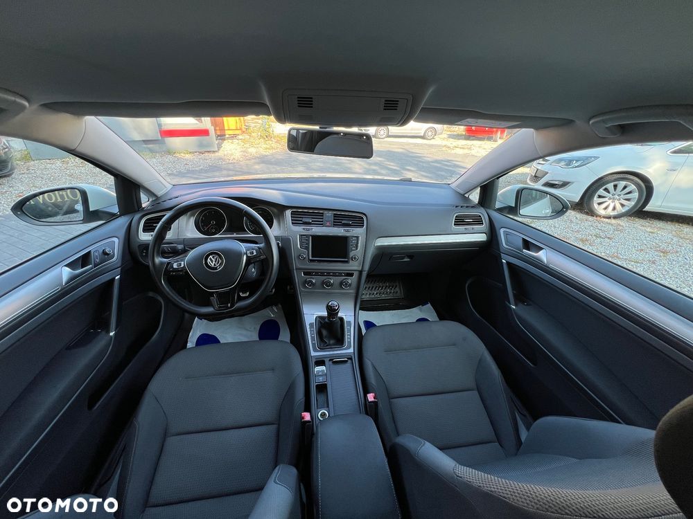 Volkswagen Golf 1.0 TSI OPF Comfortline - 25