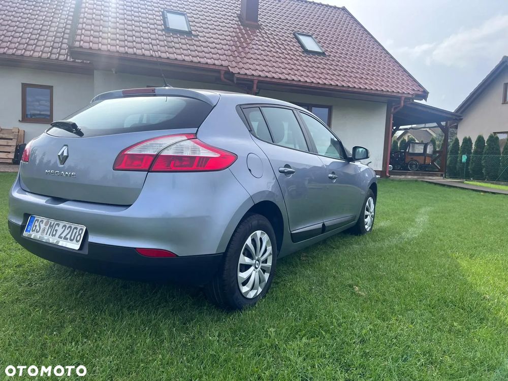 Renault Megane 1.6 16V 110 Authentique - 8