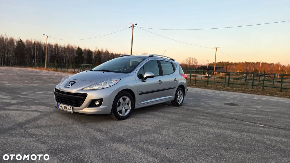 Peugeot 207 95 VTi Urban Style - 4
