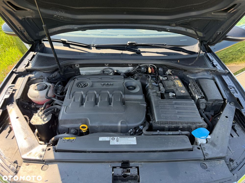 Volkswagen Passat 2.0 TDI BMT Highline DSG7 - 21