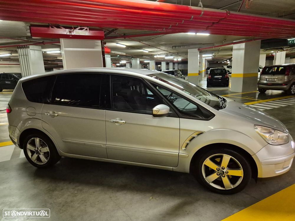 Ford S-Max 2.0 TDCi Titanium 7L - 7