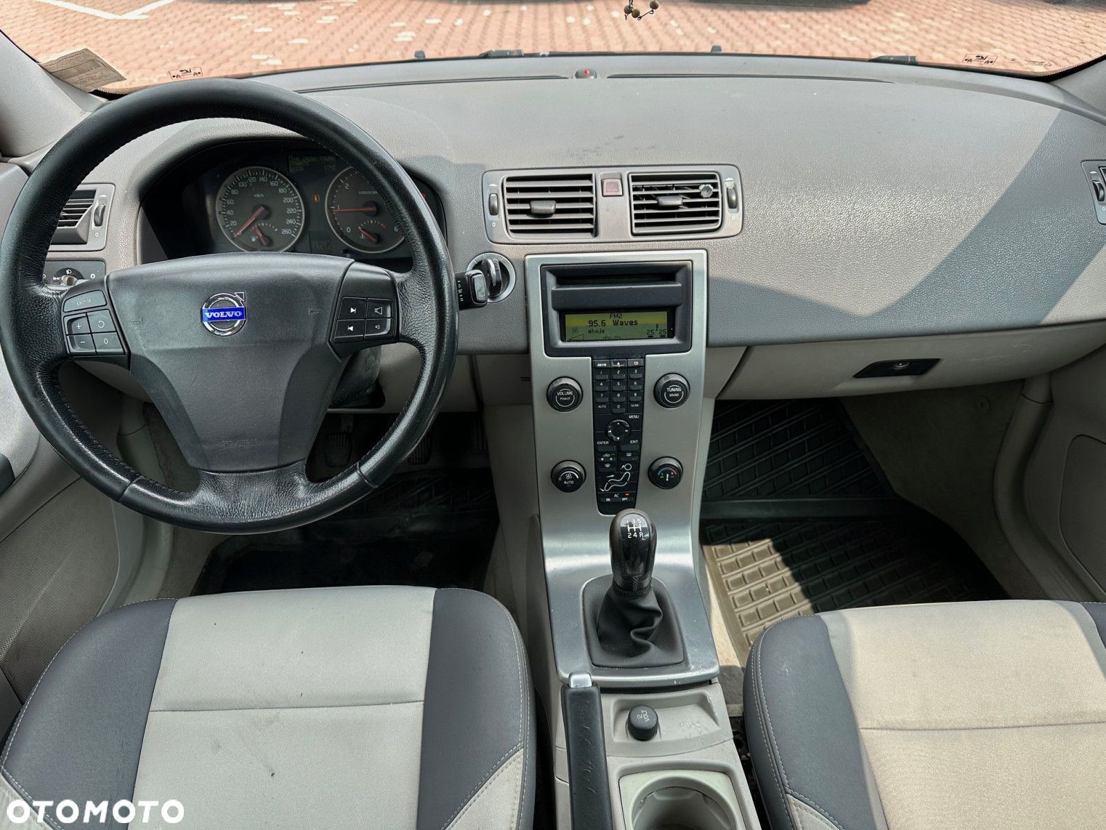 Volvo V50 - 11